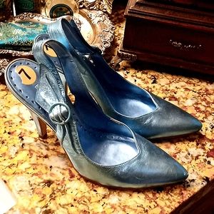 💝 BCBG girls slingback heeled sandals size 7